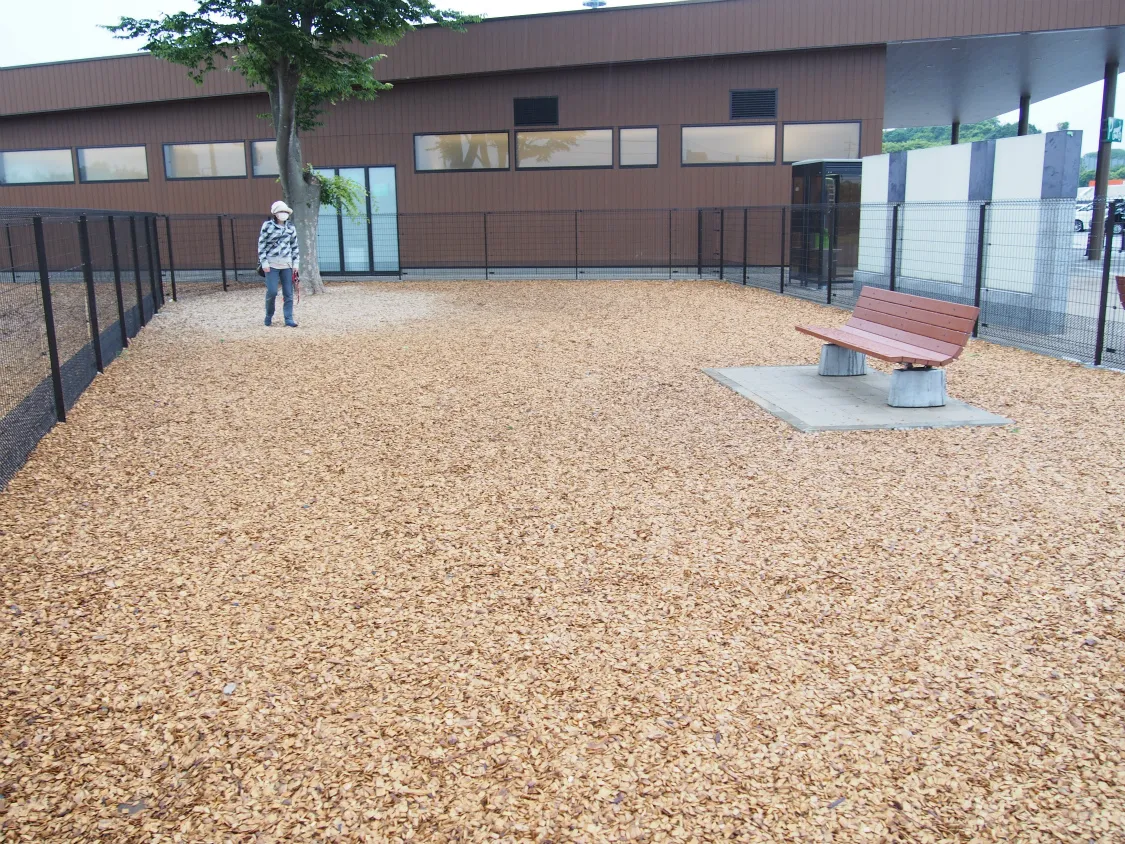 守谷SA下り　小型犬エリア